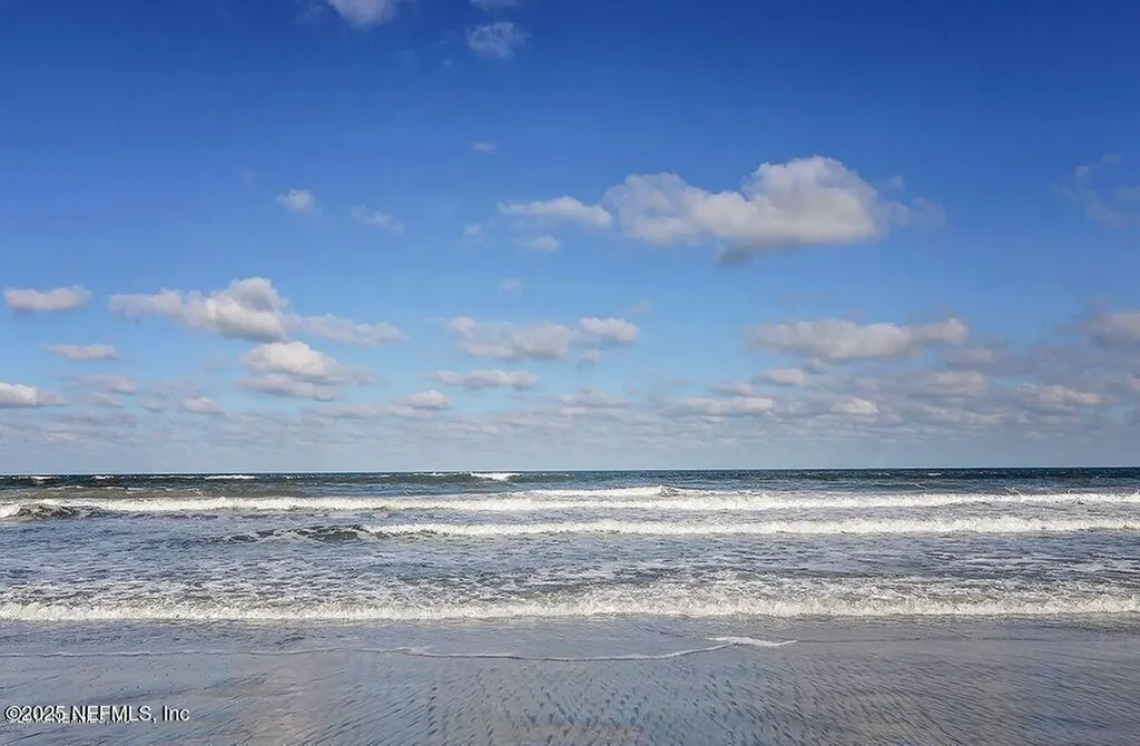 1827 1st Street S Jacksonville Beach FL 32250