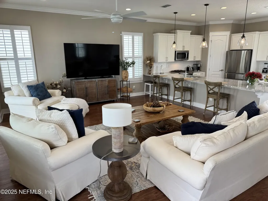 1827 1st Street S Jacksonville Beach FL 32250