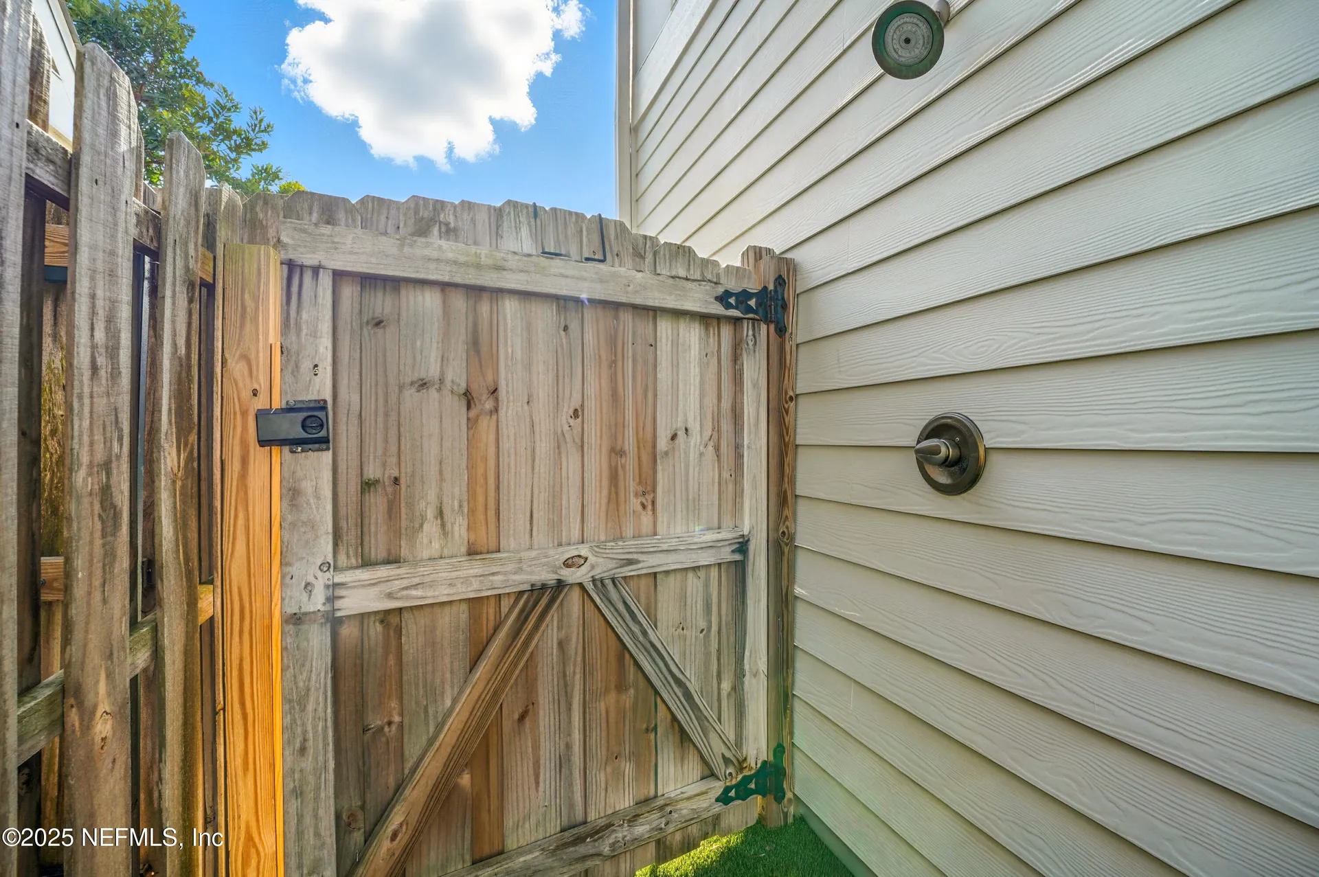 1827 1st Street S Jacksonville Beach FL 32250