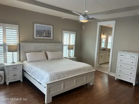 1827 1st Street S Jacksonville Beach FL 32250
