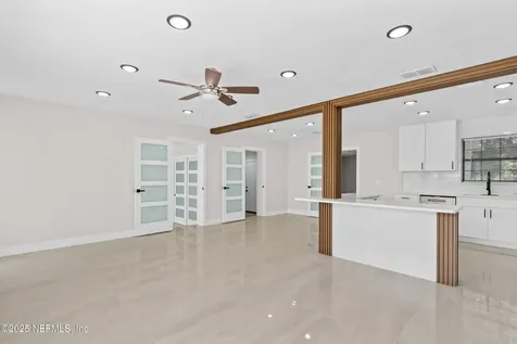 6651 Haslett Drive N Jacksonville FL 32277
