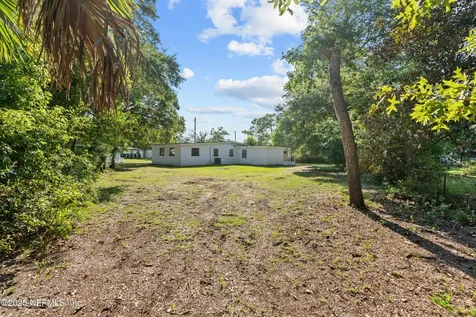 6651 Haslett Drive N Jacksonville FL 32277