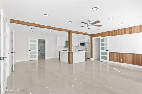 6651 Haslett Drive N Jacksonville FL 32277