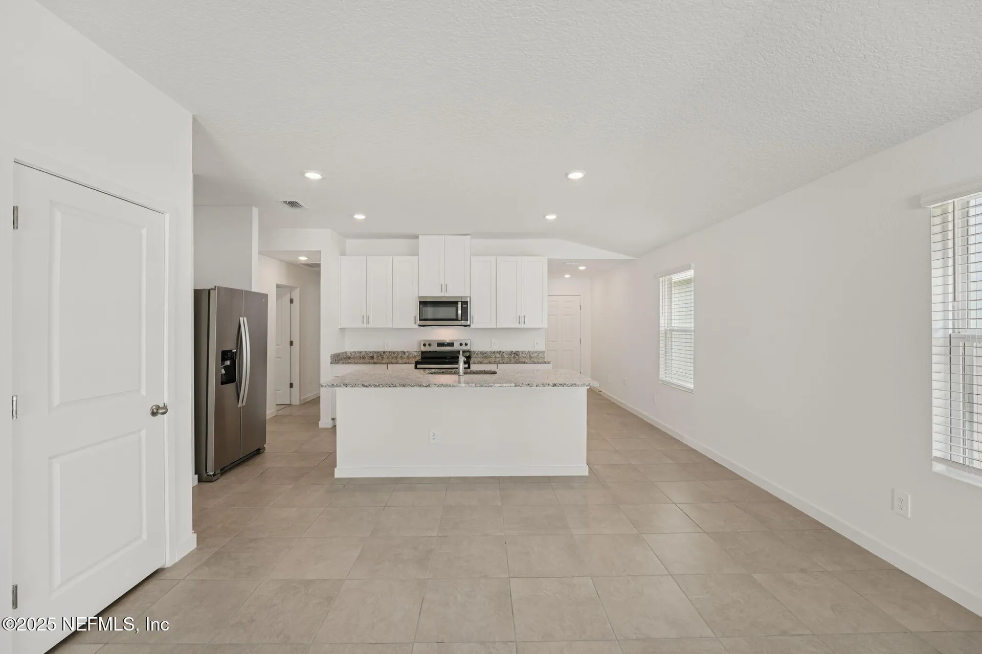 13 Dilly Court Palm Coast FL 32164