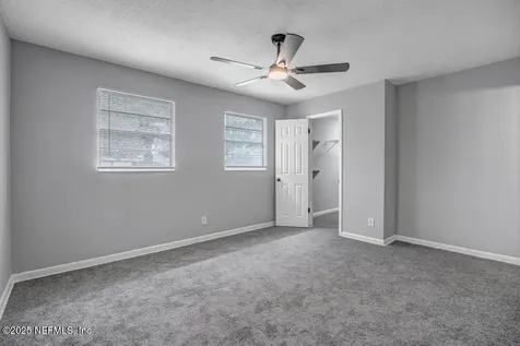 7038 Bishop Hatcher Drive W Jacksonville FL 32219