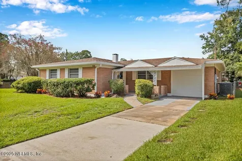 7038 Bishop Hatcher Drive W Jacksonville FL 32219