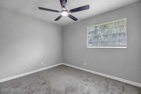 7038 Bishop Hatcher Drive W Jacksonville FL 32219