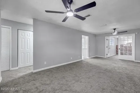 7038 Bishop Hatcher Drive W Jacksonville FL 32219