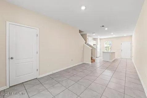 882 Rotary Road Jacksonville FL 32211
