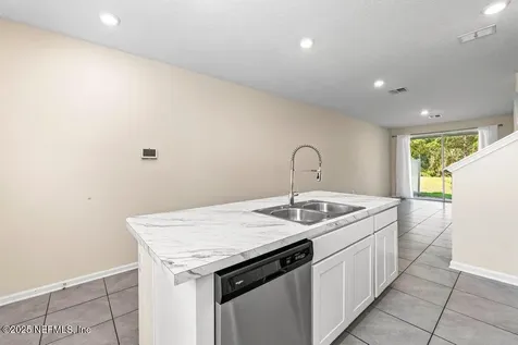 882 Rotary Road Jacksonville FL 32211