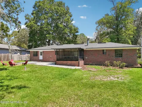 1311 Lake Asbury Drive Green Cove Springs FL 32043