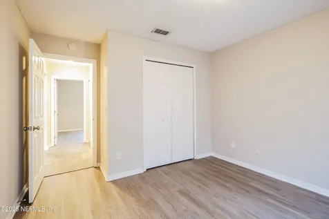 7609 Dover Cliff Drive S Jacksonville FL 32244