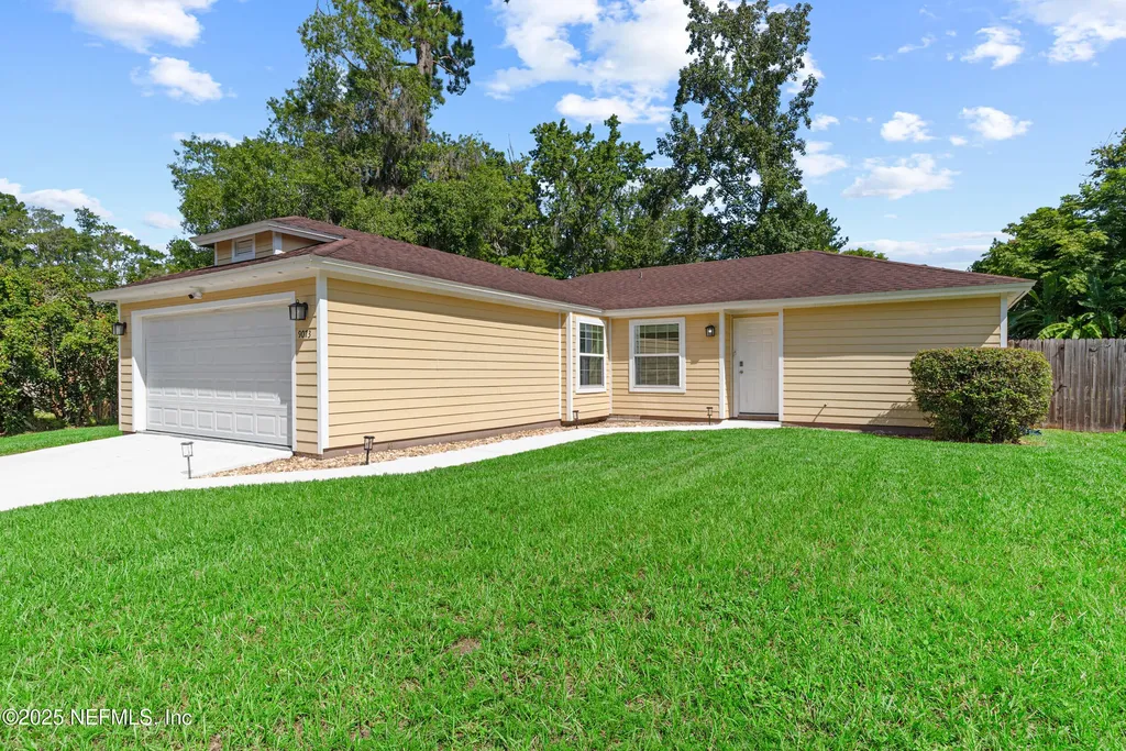 9073 Berens Street Jacksonville FL 32210