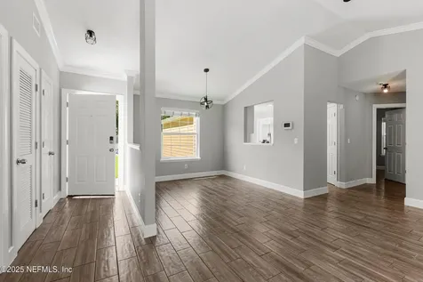 9073 Berens Street Jacksonville FL 32210