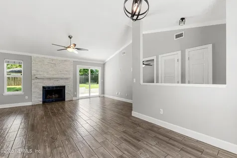 9073 Berens Street Jacksonville FL 32210