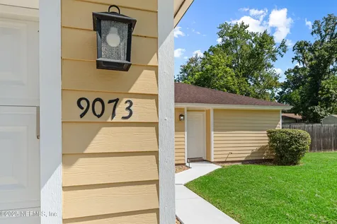 9073 Berens Street Jacksonville FL 32210