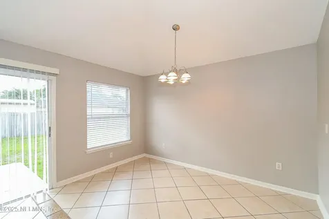 6645 Leslie Oaks Lane Jacksonville FL 32222