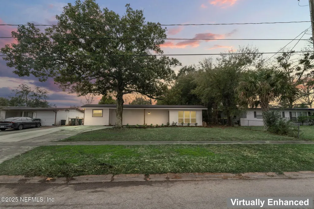 10856 Hawaii Drive S Jacksonville FL 32246