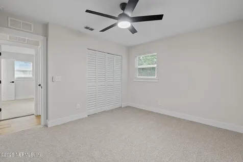 10856 Hawaii Drive S Jacksonville FL 32246