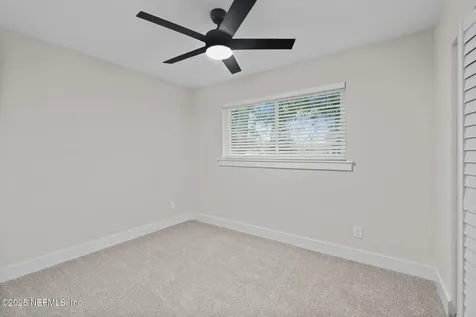 10856 Hawaii Drive S Jacksonville FL 32246
