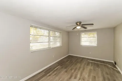 7515 Eaton Avenue Jacksonville FL 32211