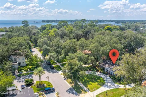 1820 Shadowlawn Street Jacksonville FL 32205