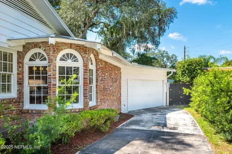 1820 Shadowlawn Street Jacksonville FL 32205