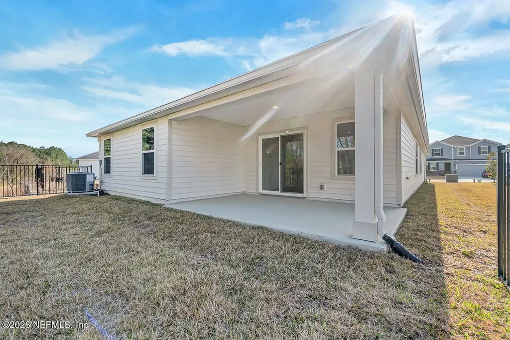 712 Panther Lake Parkway Jacksonville FL 32221