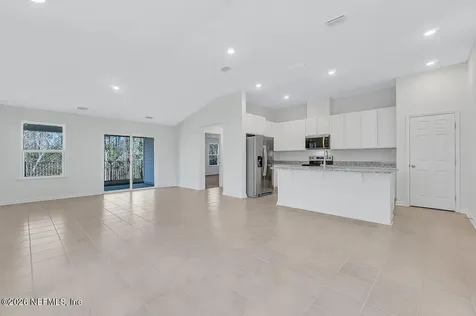 712 Panther Lake Parkway Jacksonville FL 32221