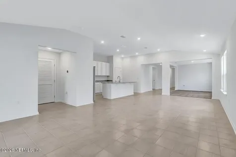 712 Panther Lake Parkway Jacksonville FL 32221
