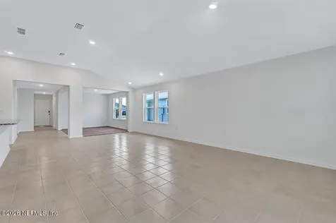 712 Panther Lake Parkway Jacksonville FL 32221