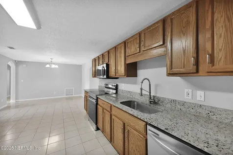 5069 Bradford Road Jacksonville FL 32217