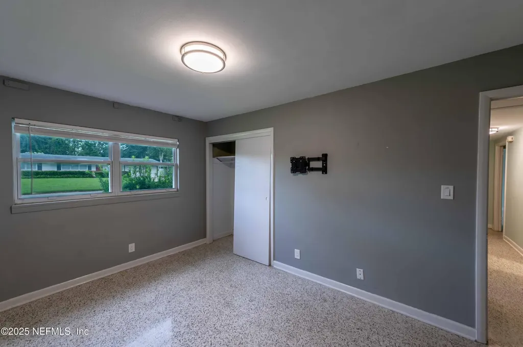 723 Montego Road W Jacksonville FL 32216