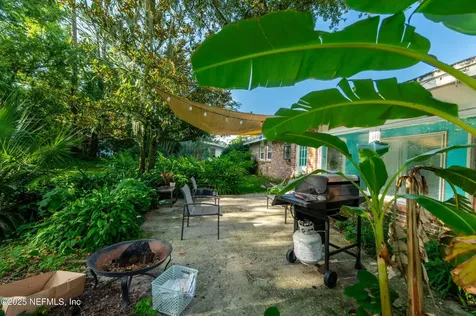 723 Montego Road W Jacksonville FL 32216