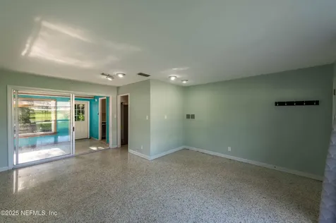 723 Montego Road W Jacksonville FL 32216