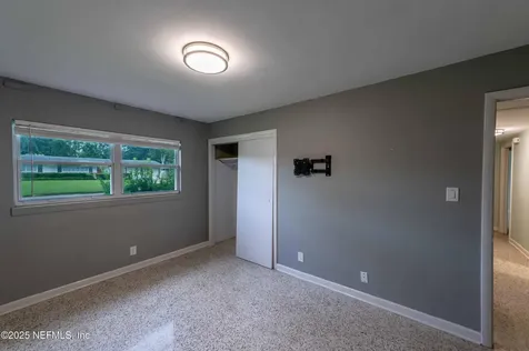 723 Montego Road W Jacksonville FL 32216