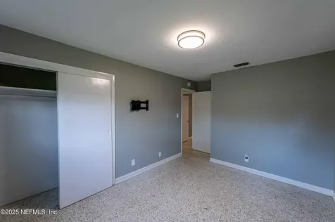 723 Montego Road W Jacksonville FL 32216