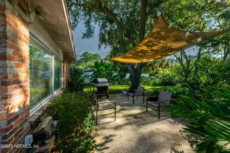 723 Montego Road W Jacksonville FL 32216