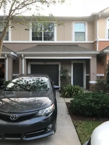 13498 Essence Court Jacksonville FL 32258