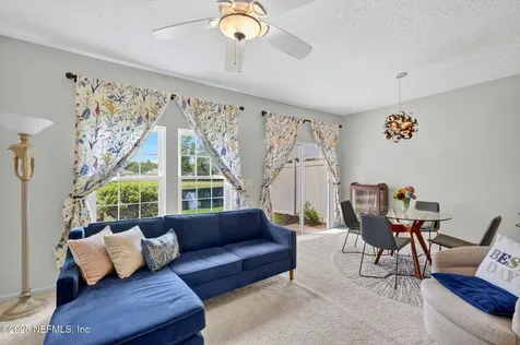 1560 Biscayne Bay Drive Jacksonville FL 32218