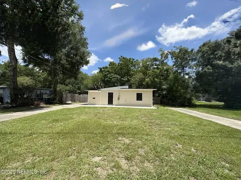 3749 Eve Drive E Jacksonville FL 32246