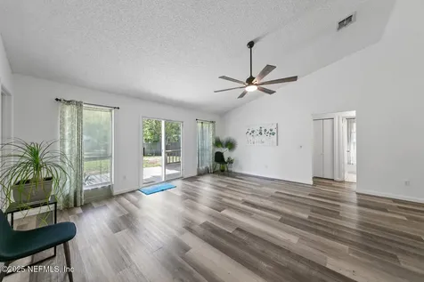 5029 Tan Street Jacksonville FL 32258