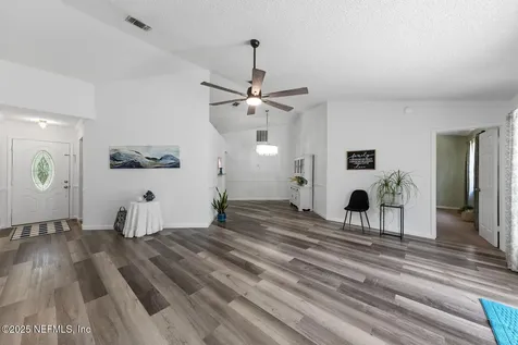 5029 Tan Street Jacksonville FL 32258