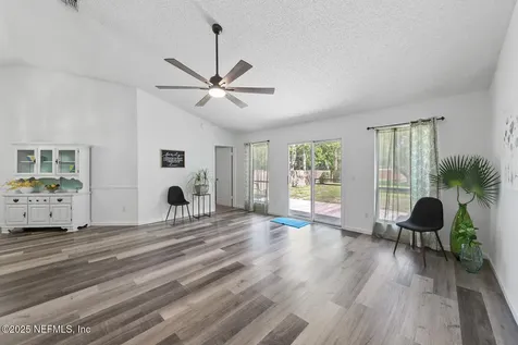 5029 Tan Street Jacksonville FL 32258