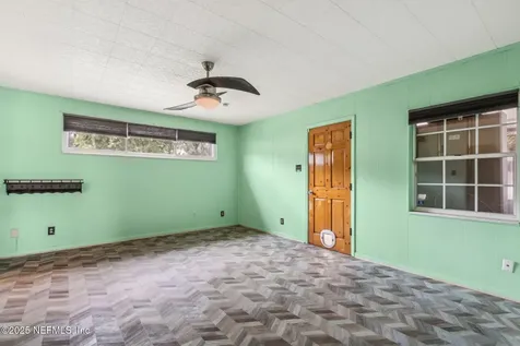 5642 Bradshaw Street Jacksonville FL 32277