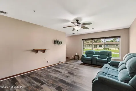 5642 Bradshaw Street Jacksonville FL 32277