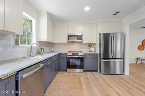 3565 Eds Court Green Cove Springs FL 32043