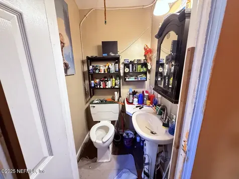4260 Irvington Avenue Jacksonville FL 32210