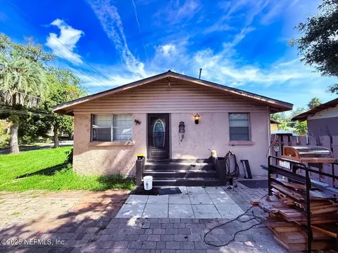 4260 Irvington Avenue Jacksonville FL 32210