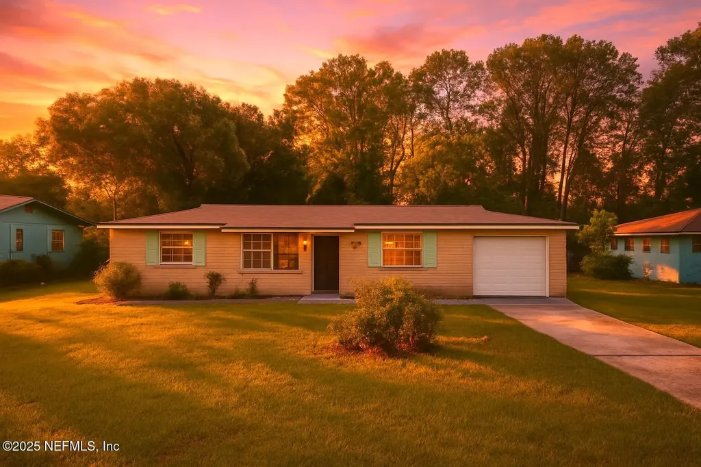 4504 Lincrest Drive S Jacksonville FL 32208